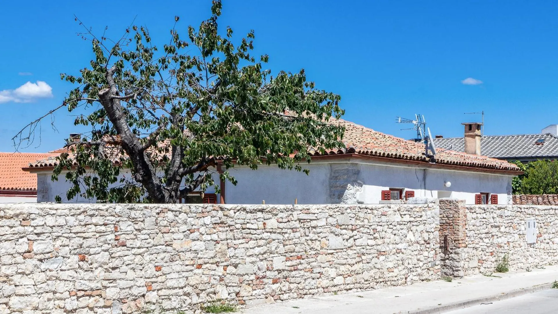 Villa Stone Paradise Pula Kroatien