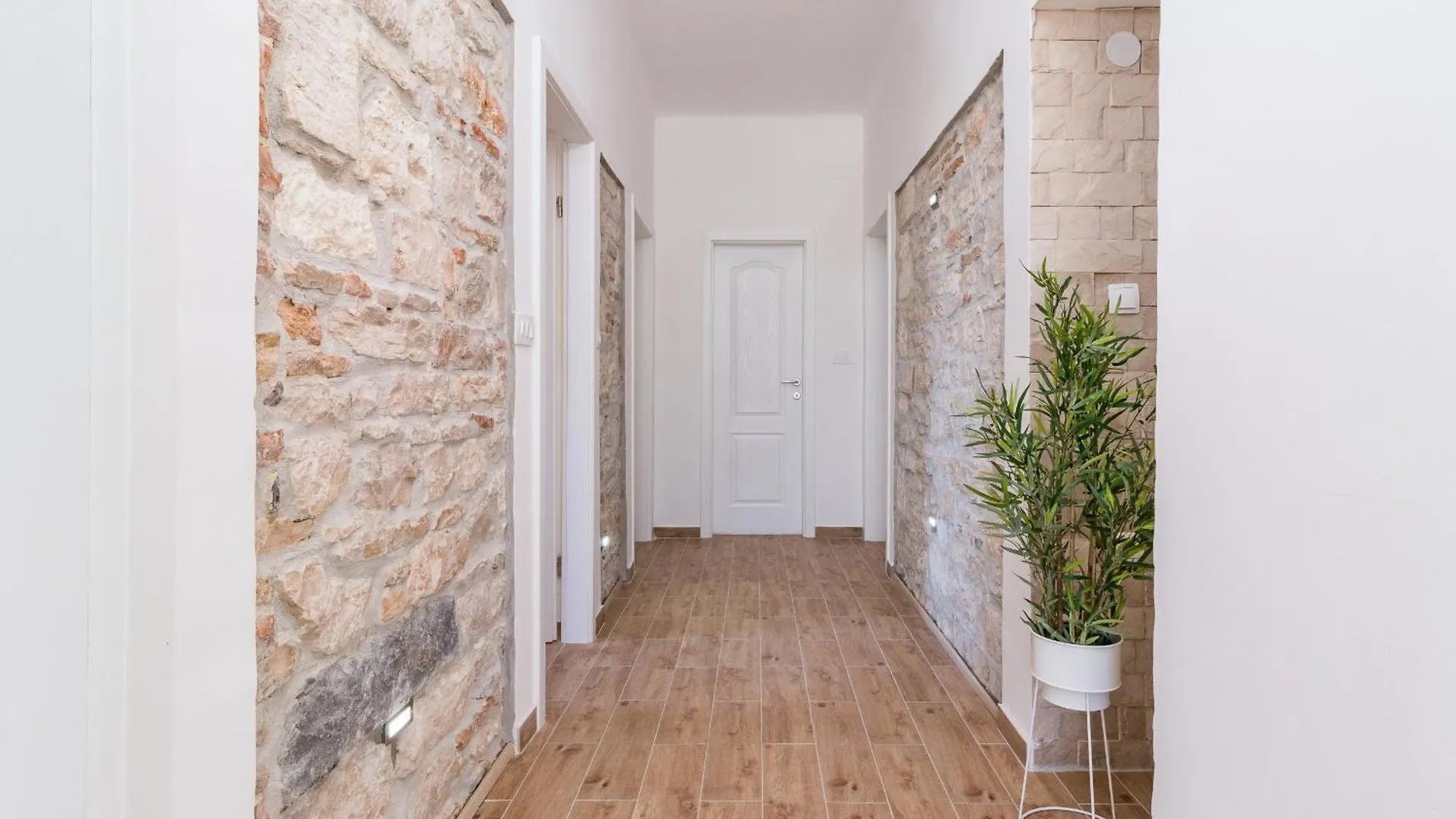 Villa Stone Paradise Pula